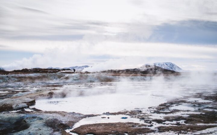 2026: Discovering the Arctic’s Hidden Hot Springs – The Coolest Adventure Yet